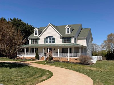 323 Waters Rd