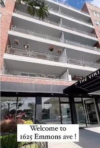 1625 Emmons Ave APT 4A