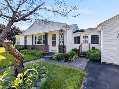 1166 Beach Ave
