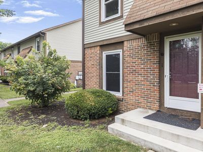 Property at 1868 Stanhope Dr APT 1, Newark, OH