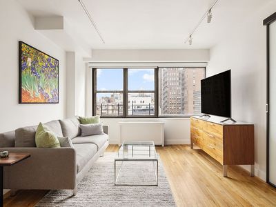 7 E 14th St APT 20C