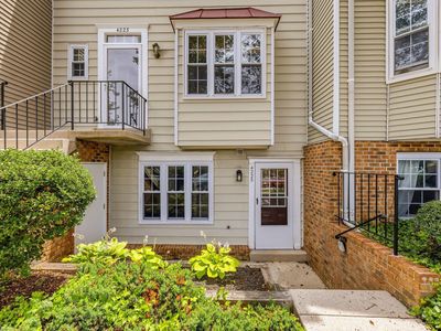 4225 Stockbridge Dr #5F