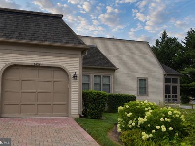 2425 Bear Den Rd
