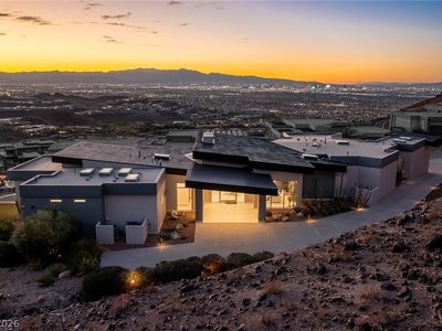 672 Overlook Rim Dr