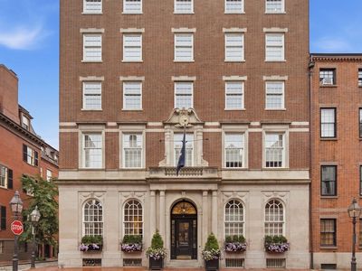 41 Mount Vernon St #5