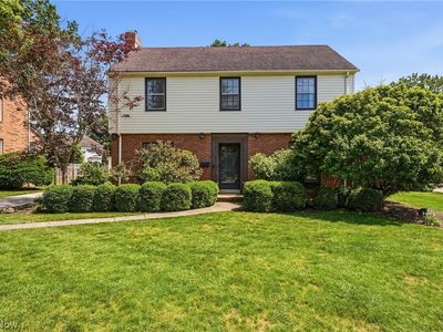 105 Ridgewood Dr
