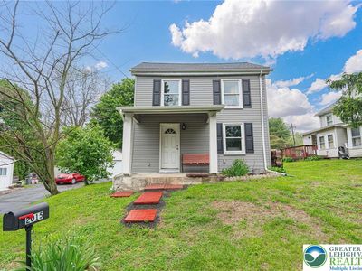Property at 2015 Leithsville Rd, Hellertown, PA