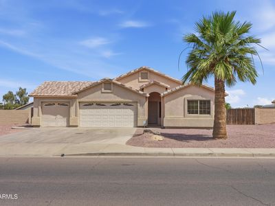 1640 E SOUTH MOUNTAIN Avenue