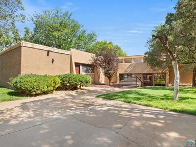 320 Lakeview Ter