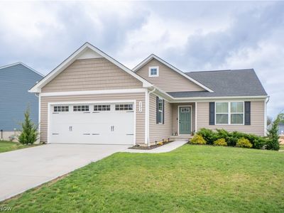3892 Higgins Dr