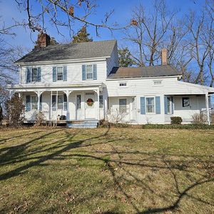 240 Willow Rd