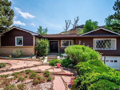 210 Lookout View Court