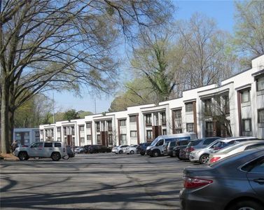 1445 Monroe Dr NE APT C39