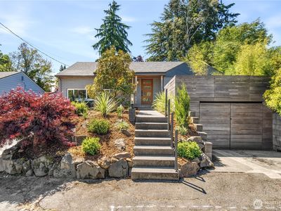 11239 35th Avenue SW