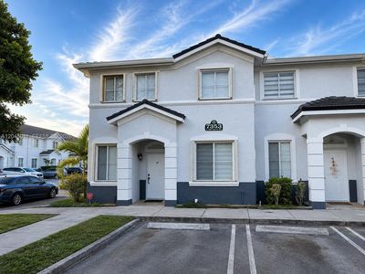7353 NW 174th Ter APT 107