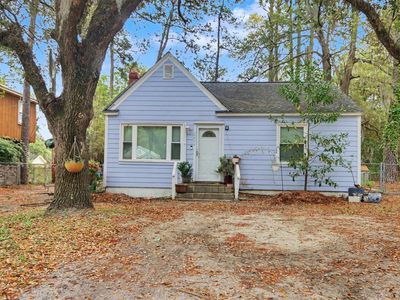 2407 South Island Rd.