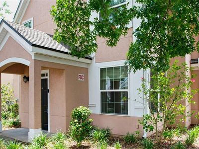 3392 Westchester Square Blvd APT 104