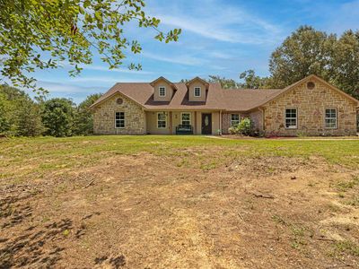7603 Lakeshore Dr
