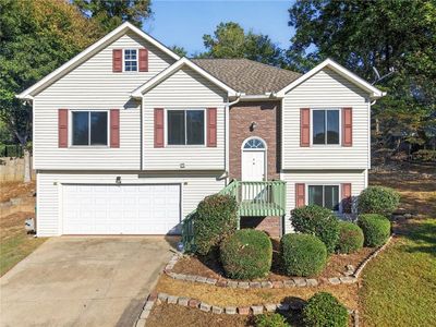 1038 Whispering Woods Dr