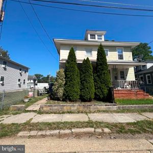 120 Middle Ave