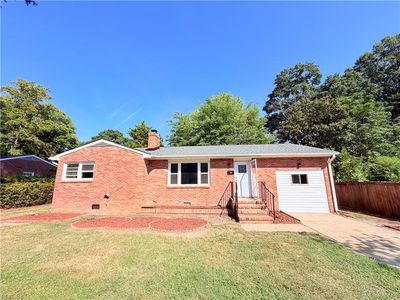 701 Forrest Dr