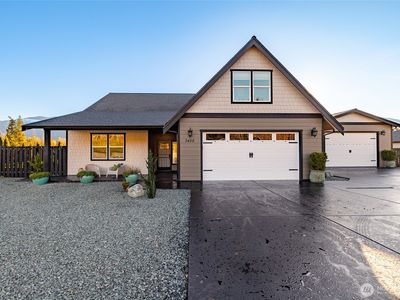 7420 Windsong Lane