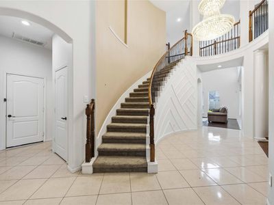 2526 Crystal Shore Dr