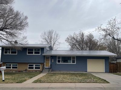 210 W Kendrick St