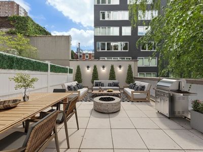 444 W 19th St APT 201