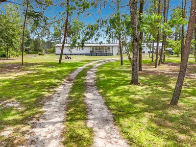 Property at 151 Lake Susan Rd, Hawthorne, FL
