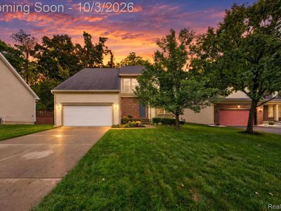 Property at 2752 W Amberly Blvd, Howell, MI