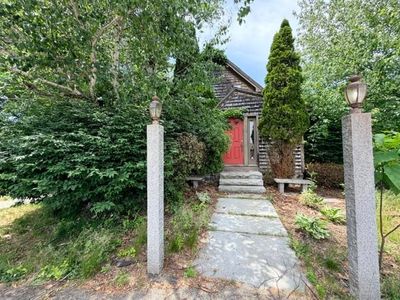 Property at 12 Olive Meadow Lane, Dover, NH