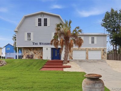12409 W Standish Dr