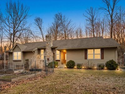 Property at 311 Sioux Dr, Auburn, PA