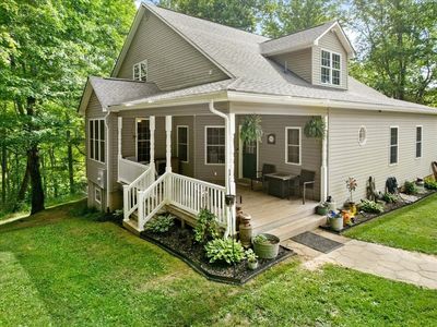 674 Wild Cherry Rd NE