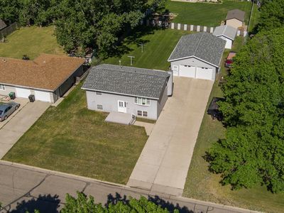 74 McDougall Dr