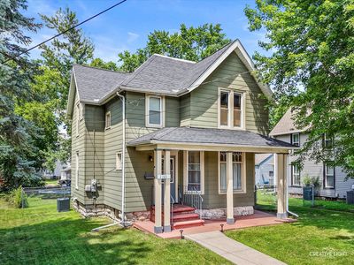 1101 W 4th St
