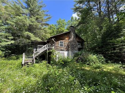 12251N Hollywood Drive