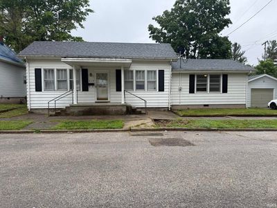 319 Bayou St
