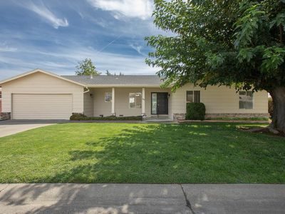 1196 Kimberly Dr