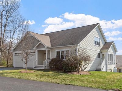 1 Victoria Dr #22