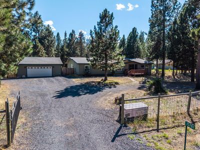 15781 Lava Dr