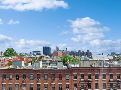 300 W 135th St APT 7G