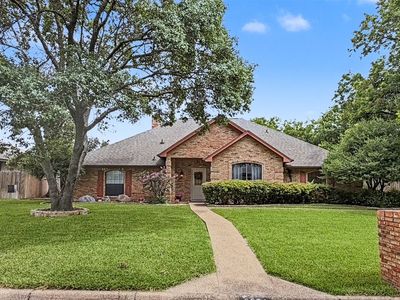 3658 Snow Creek Dr