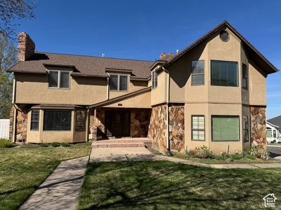 1273 Newport Ln