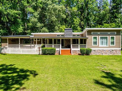 106 Twisting Hill Ln