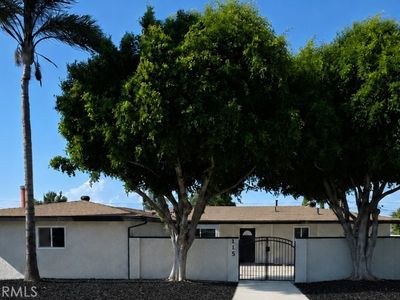 115 W Rancho Rd