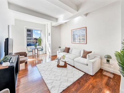 88 Greenwich St APT 1907