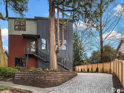 2615 NE 87th Street