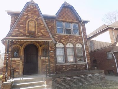 14135 Mansfield St